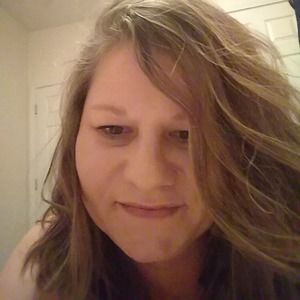 Meet your Posher, Angie